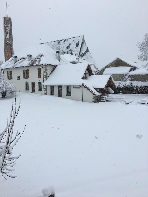 Casa Rural Roncesvalles Espinal-Auzperri المظهر الخارجي الصورة